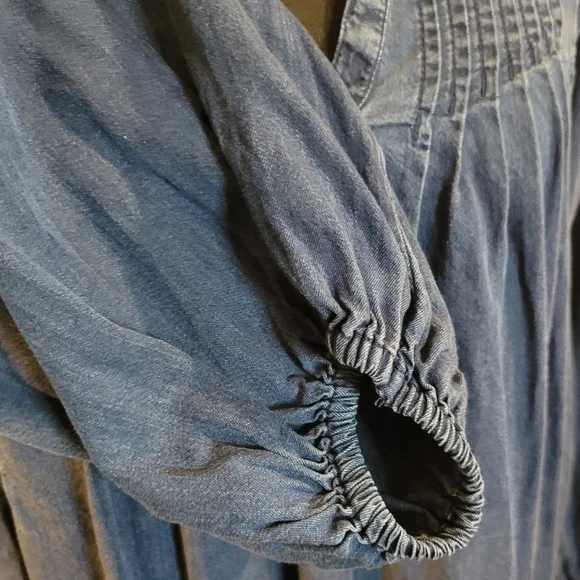OLD NAVY Light-Weight Blue Denim Dress, Size Generous XS - Picture 6 of 12